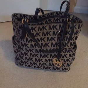 Authentic Michael Kors purse